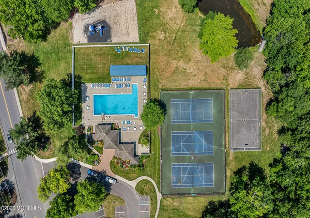 39th image of 471 Hawthorne Pl, Morganville, NJ 07751 | MLS# 22618458