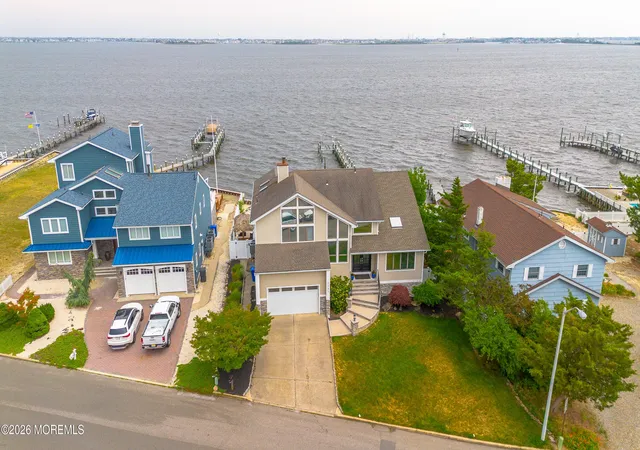 2nd image of 3287 Long Point Dr, Toms River, NJ 08753 | MLS# 22619118