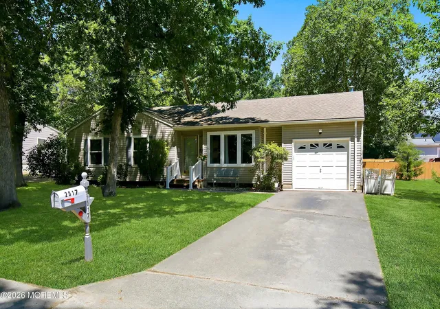 Photo 1 of Single family home for sale at 2017 3rd Avenue, Toms River, NJ 08757 | MLS# 22618503 | Listing updated on 2026-08-04
