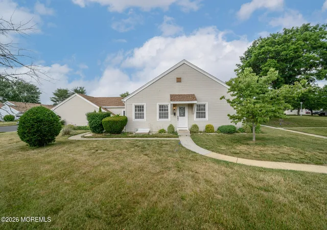 Homes for sale in Freehold, NJ | 41 Piazza San Paola #A, Freehold, NJ 07728 | MLS# 22619269