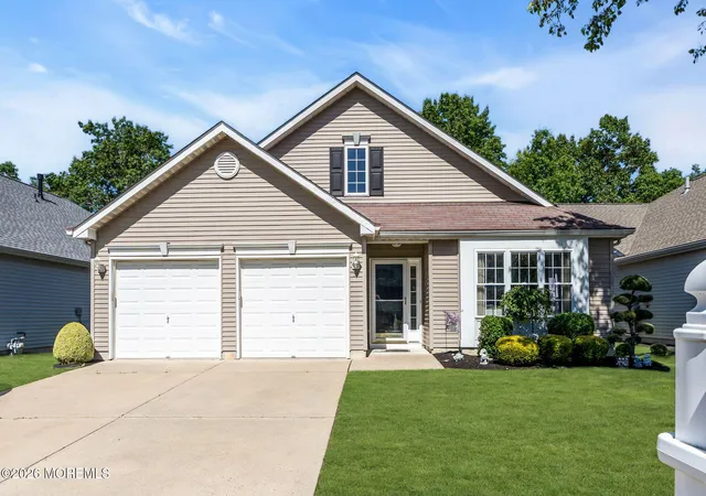 2nd image of 55 Cypress Point Ln, Jackson, NJ 08527 | MLS# 22618521