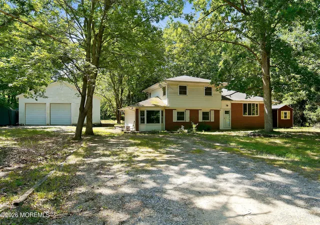 Photo 1 of Single family home for sale at 525 Goetz Ln, Jackson, NJ 08527 | MLS# 22618710 | Listing updated on 2026-06-19