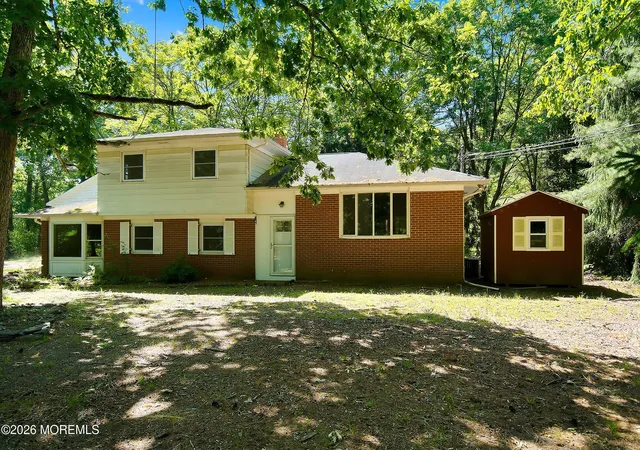 Photo 3 of Single family home for sale at 525 Goetz Ln, Jackson, NJ 08527 | MLS# 22618710 | Listing updated on 2026-06-19