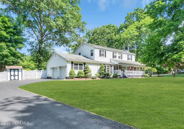 Homes for sale in Middletown, NJ | 72 Marcshire Dr, Middletown, NJ 07748 | MLS# 22618759