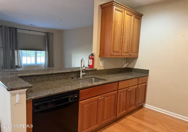 4th image of 418 Sophee Ln, Lakewood, NJ 08701 | MLS# 22619356