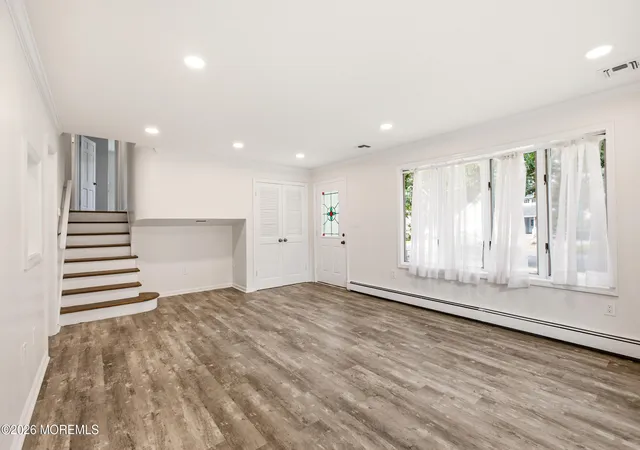 5th image of 17 Ridgewood Dr, Toms River, NJ 08755 | MLS# 22618963