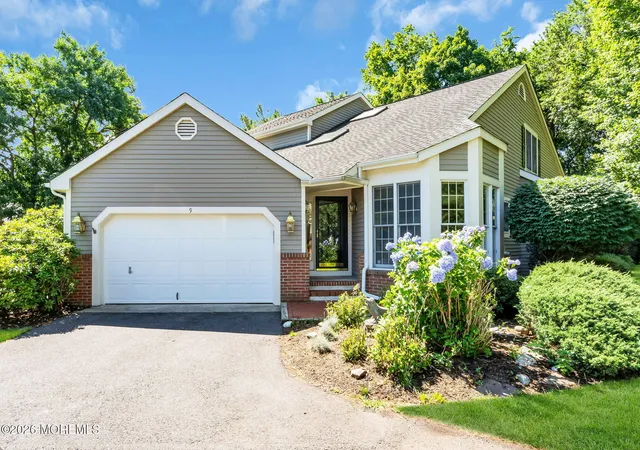 Homes for sale in Little Silver, NJ | 9 Country Ln #11, Little Silver, NJ 07739 | MLS# 22619293