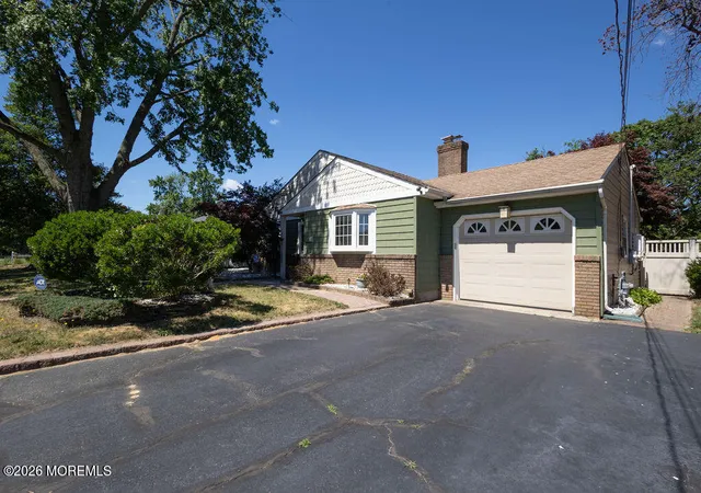 Homes for sale in Hazlet, NJ | 40 Highland Ave, Hazlet, NJ 07730 | MLS# 22618964