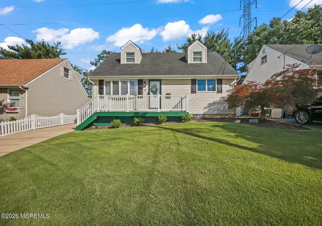 2nd image of 12 Charmello Dr, South Amboy, NJ 08879 | MLS# 22618833