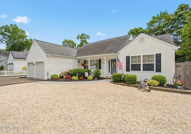 Homes for sale in Manahawkin, NJ | 1013 Buccaneer Ln, Manahawkin, NJ 08050 | MLS# 22618743