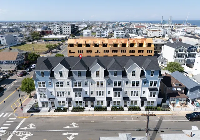 3rd image of 100 Ocean Blvd, Seaside Heights, NJ 08751