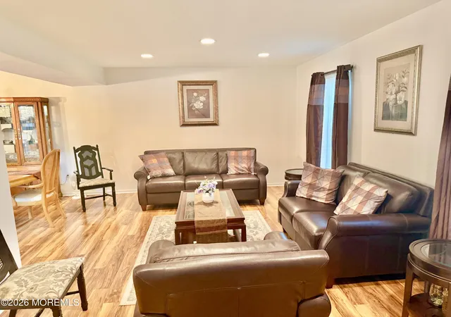 4th image of 9 Starlight Rd, Howell, NJ 07731 | MLS# 22618777