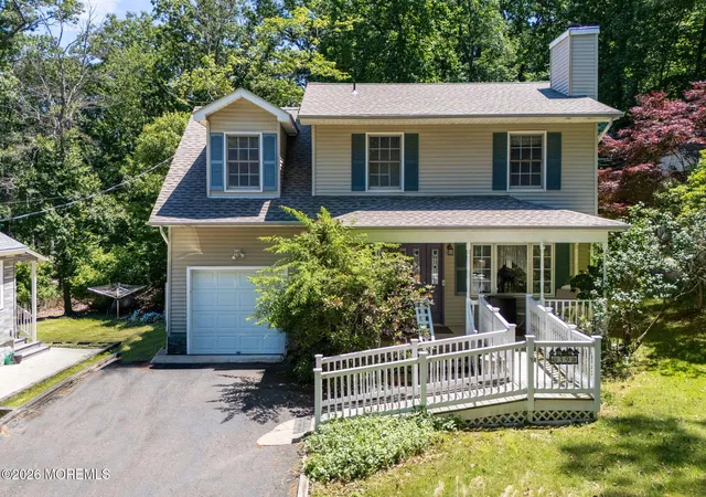 2nd image of 39 Ontario Ave, Atlantic Highlands, NJ 07716 | MLS# 22619696
