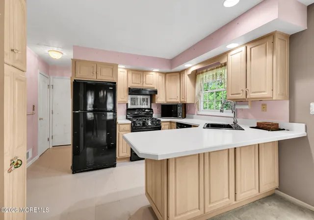 3rd image of 39 Ontario Ave, Atlantic Highlands, NJ 07716 | MLS# 22619696
