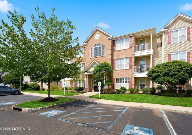 2nd image of 733 Amy Ct, Lakewood, NJ 08701 | MLS# 22618923