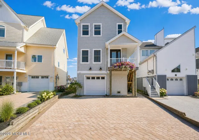 Photo 2 of Single family home for sale at 151 Vanard Dr, Brick, NJ 08723 | MLS# 22619467 | Listing updated on 2026-09-07