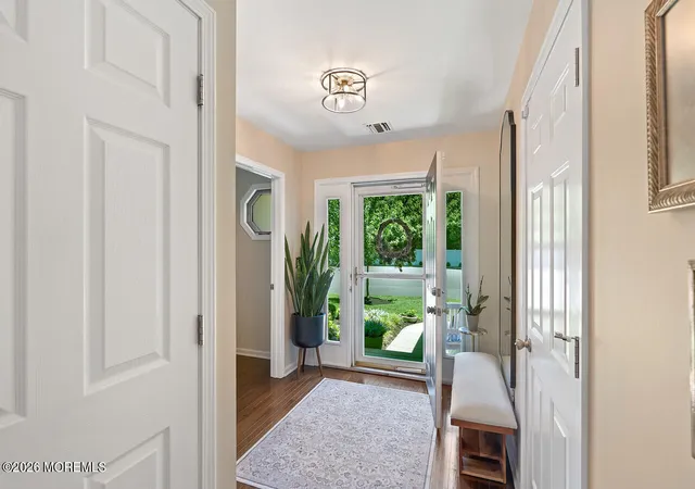 Homes for sale in Little Silver, NJ | 28 Hickory Ln, Little Silver, NJ 07739 | MLS# 22619224