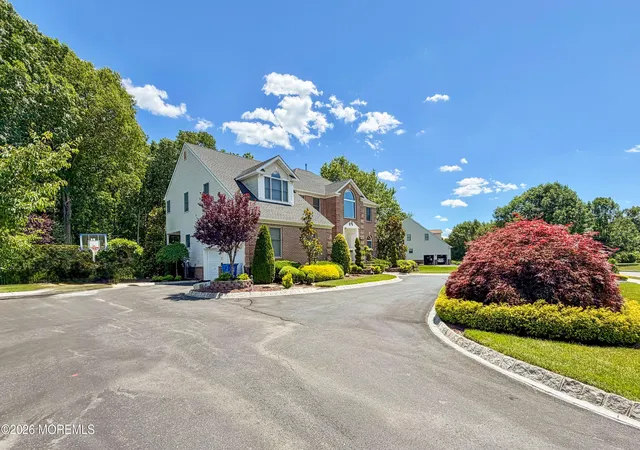 Photo 3 of Single family home for sale at 7 Abes Way, Jackson, NJ 08527 | MLS# 22618956 | Listing updated on 2026-10-05