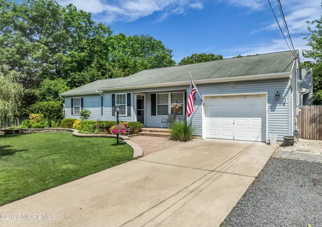 Homes for sale in Manahawkin, NJ | 212 Yeoman Rd, Manahawkin, NJ 08050 | MLS# 22619896