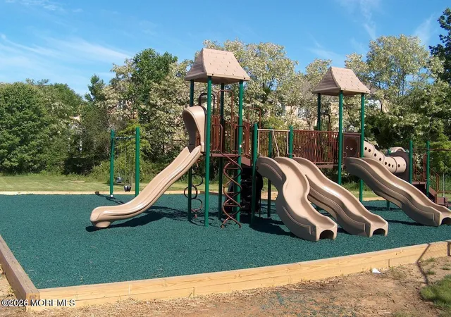 44th image of 248 Navesink Ct, Holmdel, NJ 07733 | MLS# 22618917