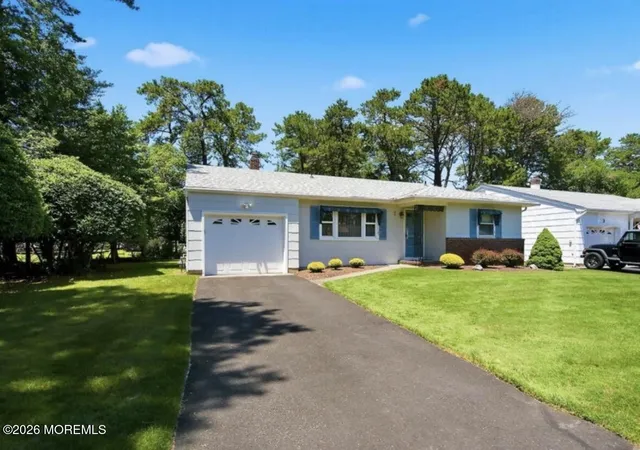 Homes for sale in Toms River, NJ | 1 Beaverbrook Dr, Toms River, NJ 08757 | MLS# 22619307