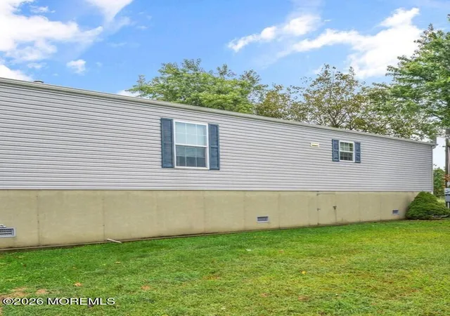 3rd image of 32 Bayshore Mobile Mnr Ave, Hazlet, NJ 07730 | MLS# 22618901