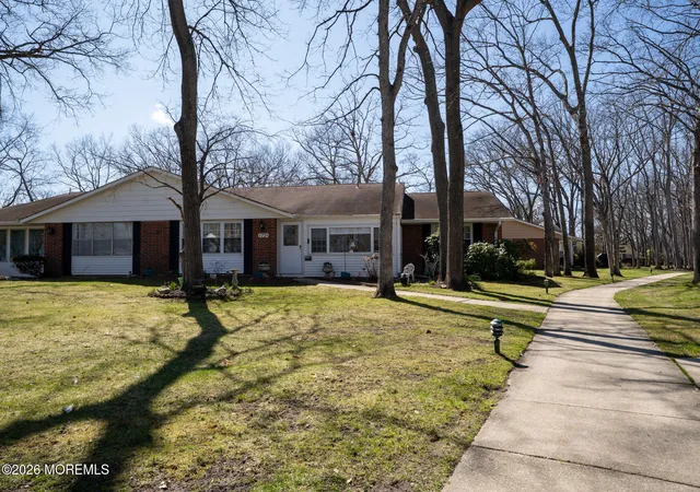 4th image of 172B Sterling Ct, Lakewood, NJ 08701 | MLS# 22618899