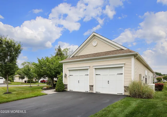 Homes for sale in Farmingdale, NJ | 1 E Chatsworth Ln, Farmingdale, NJ 07727 | MLS# 22619161