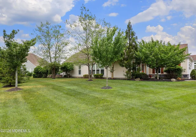 Homes for sale in Farmingdale, NJ | 1 E Chatsworth Ln, Farmingdale, NJ 07727 | MLS# 22619161