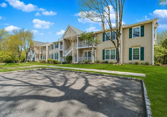 Homes for sale in Tinton Falls, NJ | 75 Players Cir, Tinton Falls, NJ 07724 | MLS# 22619134