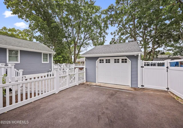 Homes for sale in Point Pleasant Boro, NJ | 1216 Sleepy Hollow Rd, Point Pleasant Boro, NJ 08742 | MLS# 22619053