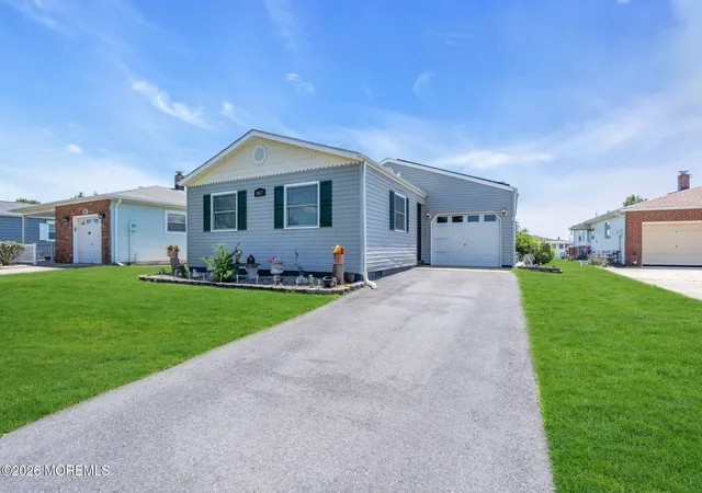 4th image of 1017 Camino Real Ct, Toms River, NJ 08757 | MLS# 22619283