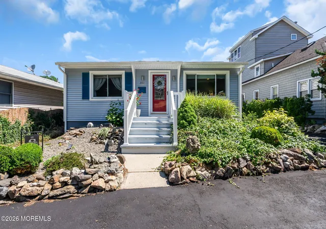 52nd image of 280 Navesink Ave, Highlands, NJ 07732 | MLS# 22619015