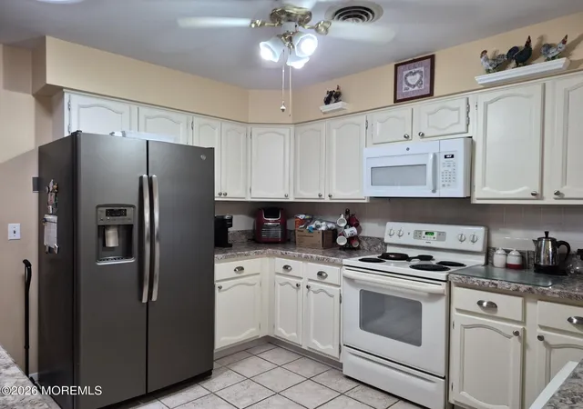 3rd image of 2 Holyoke Ct #62, Whiting, NJ 08759 | MLS# 22619036