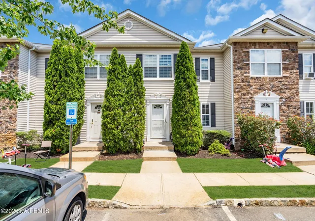 3rd image of 51 Aspen Ct, Lakewood, NJ 08701 | MLS# 22619025