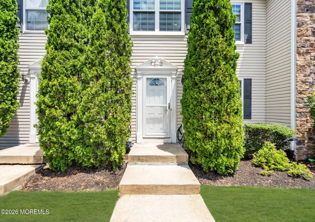 5th image of 51 Aspen Ct, Lakewood, NJ 08701 | MLS# 22619025