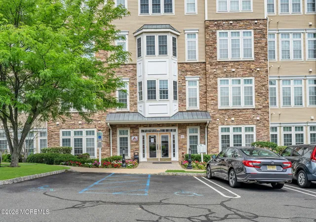 2nd image of 1308 Cedar Village Blvd #308, East Brunswick, NJ 08816 | MLS# 22619221