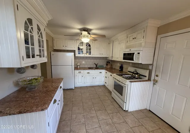 Homes for sale in Freehold, NJ | 15 Stowe Ct, Freehold, NJ 07728 | MLS# 22619288