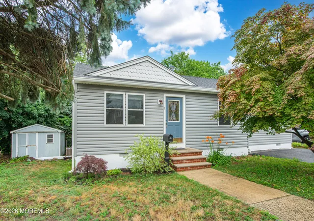 Homes for sale in Keyport, NJ | 1 Luppatatong Ave, Keyport, NJ 07735 | MLS# 22619142