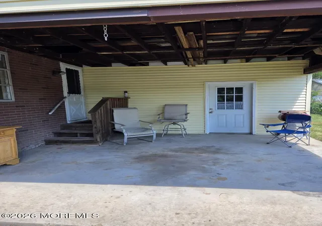 3rd image of 18 Victory Dr, Englishtown, NJ 07726 | MLS# 22619155