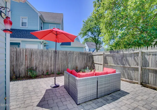 5th image of 16 Whitman Ct, Freehold, NJ 07728 | MLS# 22621271