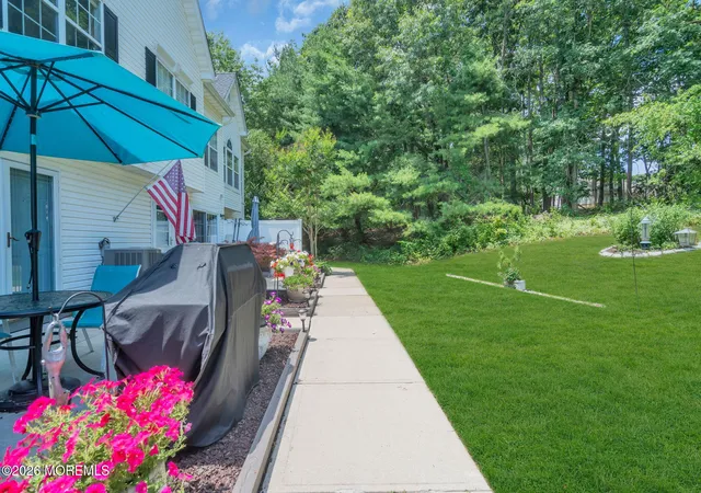 4th image of 11 Phoenix Ct, Tinton Falls, NJ 07712 | MLS# 22619681