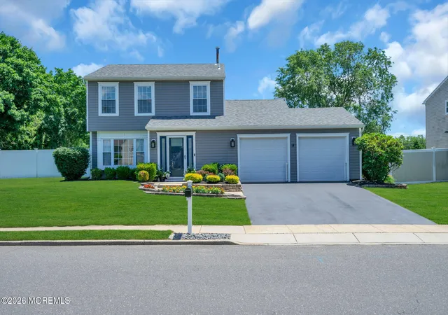 Homes for sale in Howell, NJ | 38 Markwood Dr, Howell, NJ 07731 | MLS# 22619278