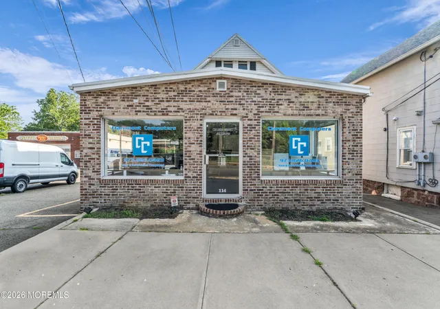 Homes for sale in Little Falls, NJ | 114 E Main St, Little Falls, NJ 07424 | MLS# 22620203