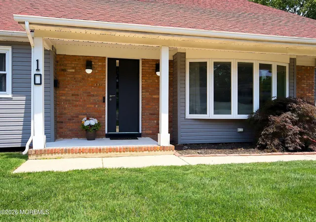 2nd image of 10 Beacon Dr, Howell, NJ 07731 | MLS# 22620431