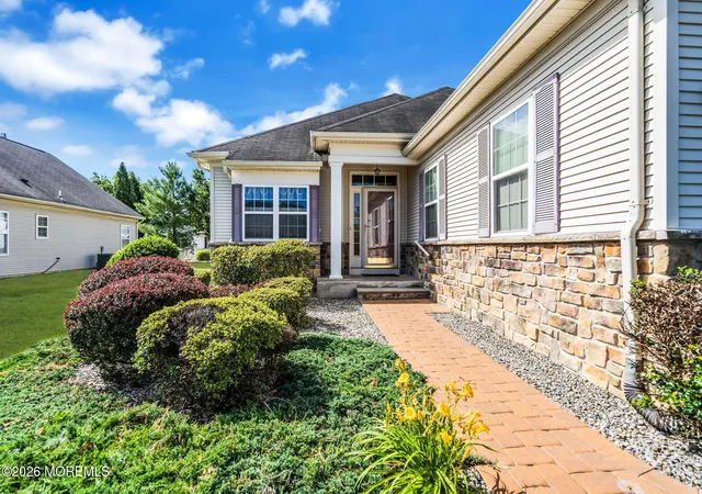 Photo 4 of Single family home for sale at 20 Donatello Dr, Manchester Township, NJ 08759 | MLS# 22619190 | Listing updated on 2026-08-27