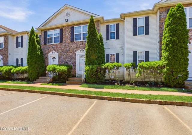 1st image of 66 Aspen Ct, Lakewood, NJ 08701 | MLS# 22619608