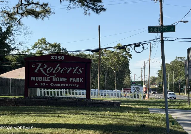 Homes for sale in Toms River, NJ | 66 Roberts Rd, Toms River, NJ 08755 | MLS# 22619264