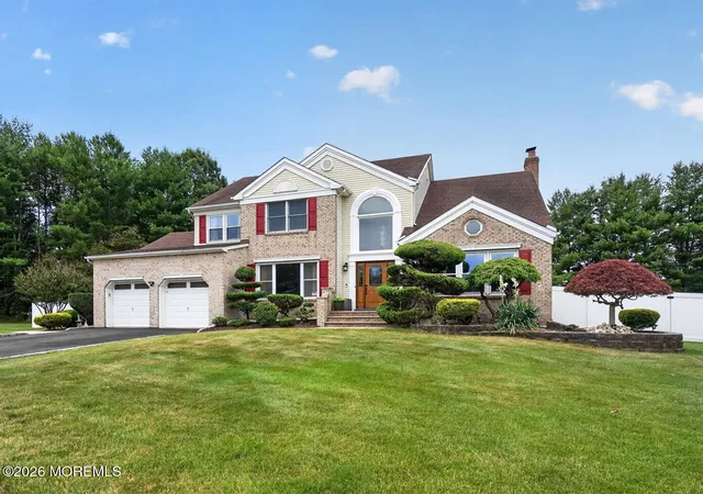 Homes for sale in Marlboro, NJ | 8 Rose Ct, Marlboro, NJ 07746 | MLS# 22619387