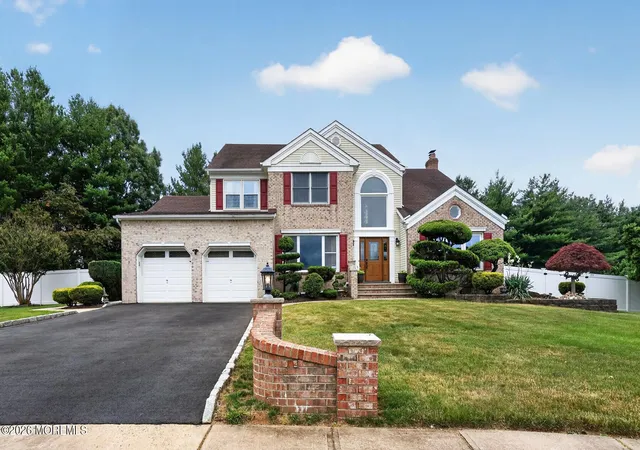 Homes for sale in Marlboro, NJ | 8 Rose Ct, Marlboro, NJ 07746 | MLS# 22619387